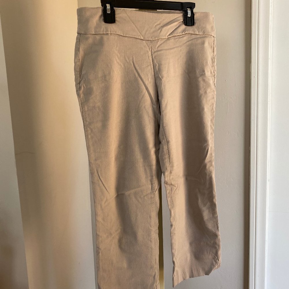 Alfani light beige stretchy ankle leggings